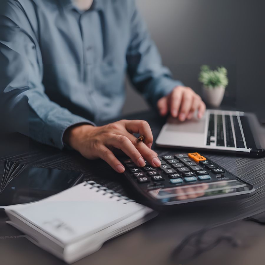 Commercial Advisory commercial & transactional